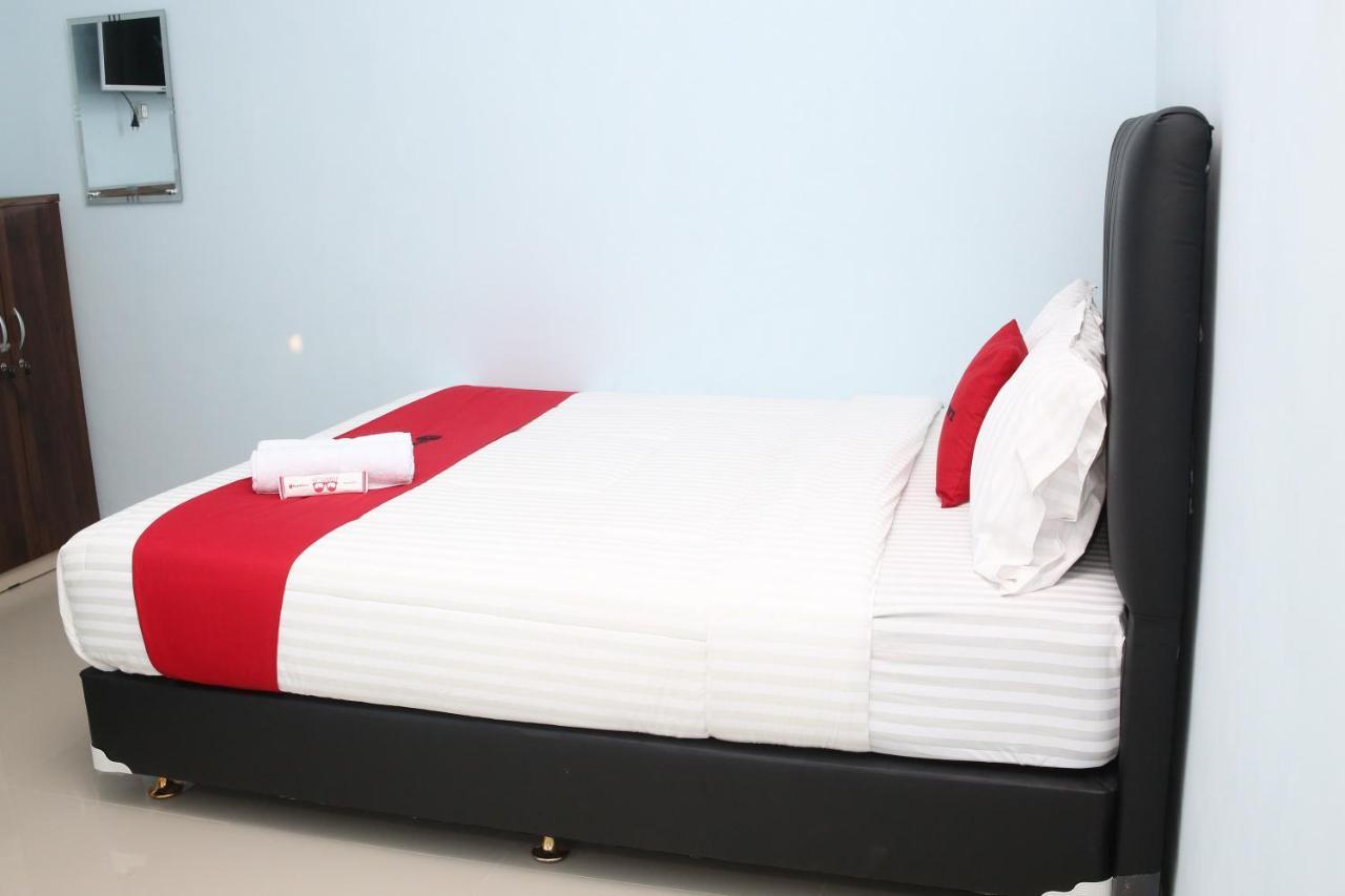 Reddoorz Syariah Near Suncity Mall Madiun Kültér fotó