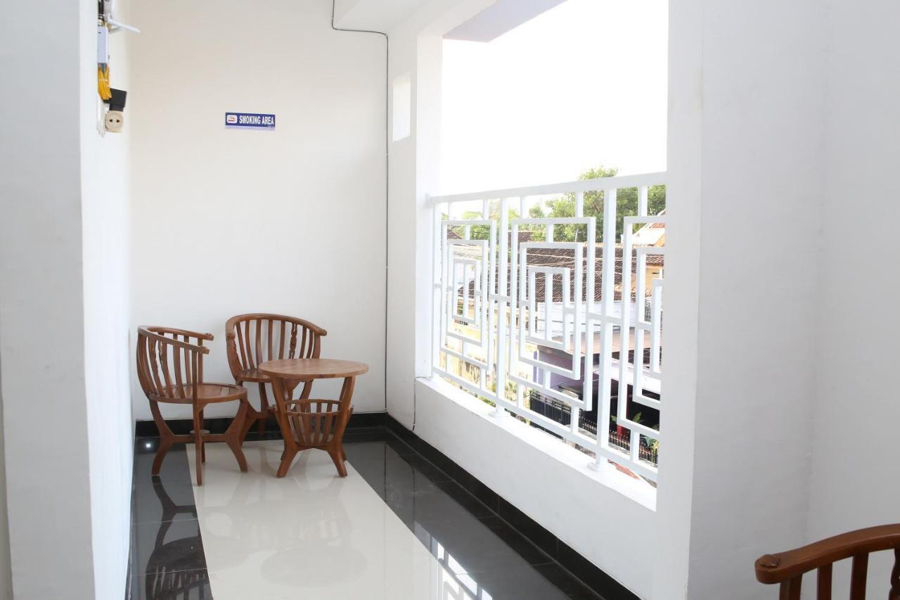 Reddoorz Syariah Near Suncity Mall Madiun Kültér fotó