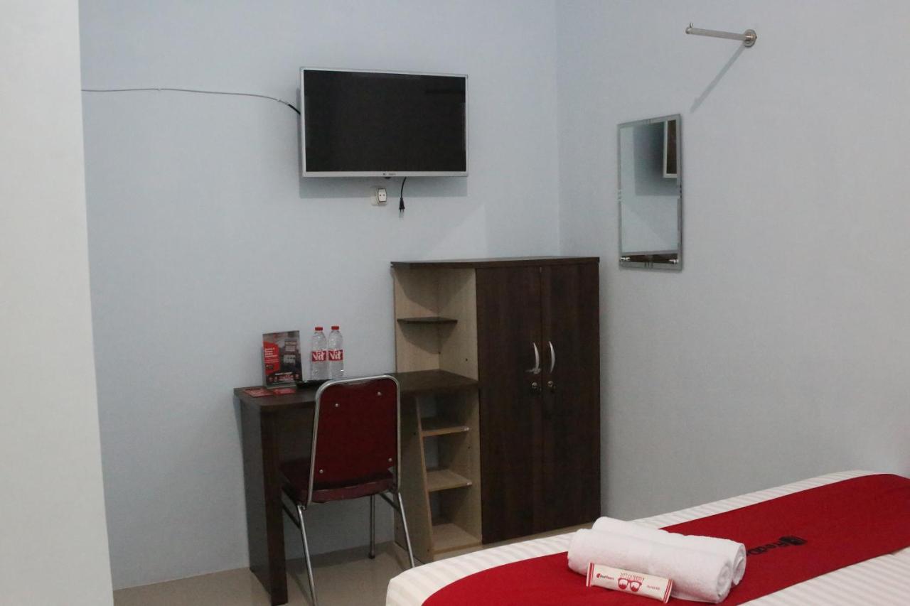 Reddoorz Syariah Near Suncity Mall Madiun Kültér fotó